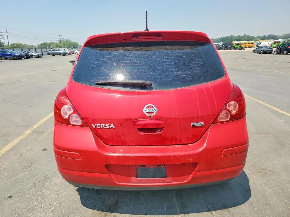 2012 NISSAN VERSA 1.8 S  