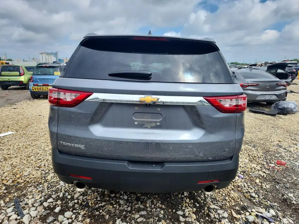 2020 CHEVROLET TRAVERSE LS  