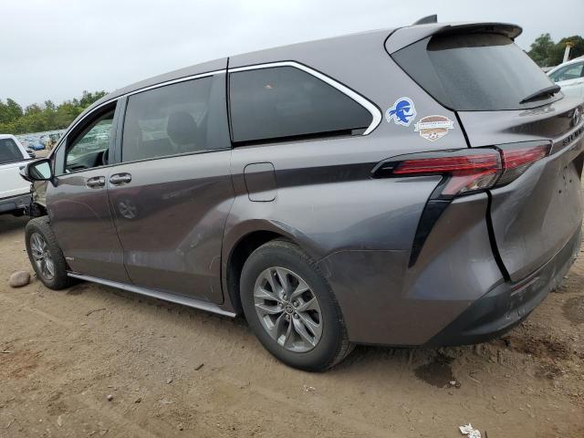 2021 TOYOTA SIENNA LE