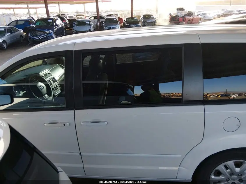 2015 DODGE GRAND CARAVAN SE