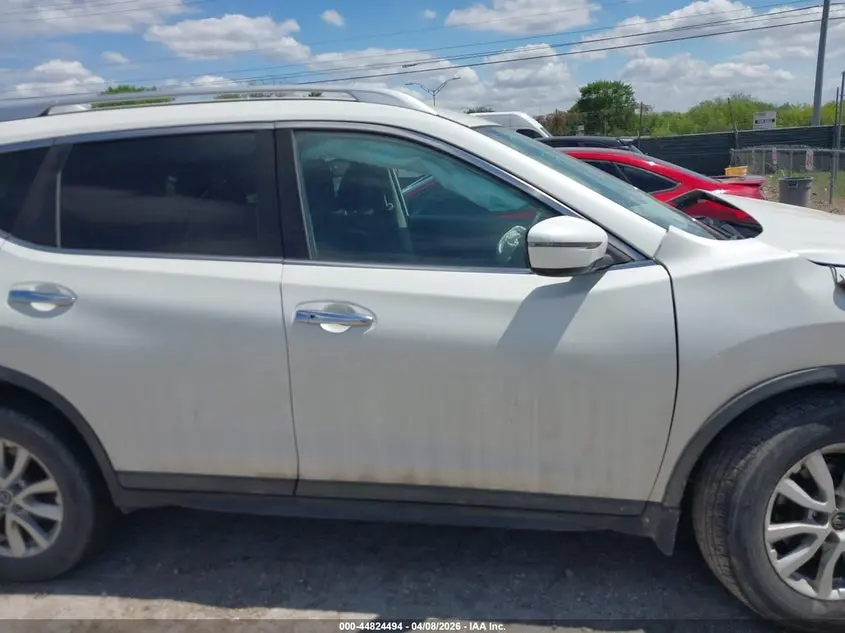 2017 NISSAN ROGUE SV