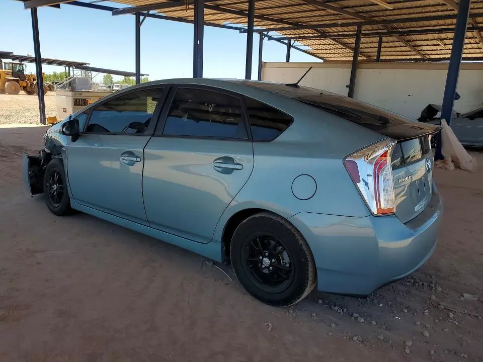 2015 TOYOTA PRIUS THREE  
