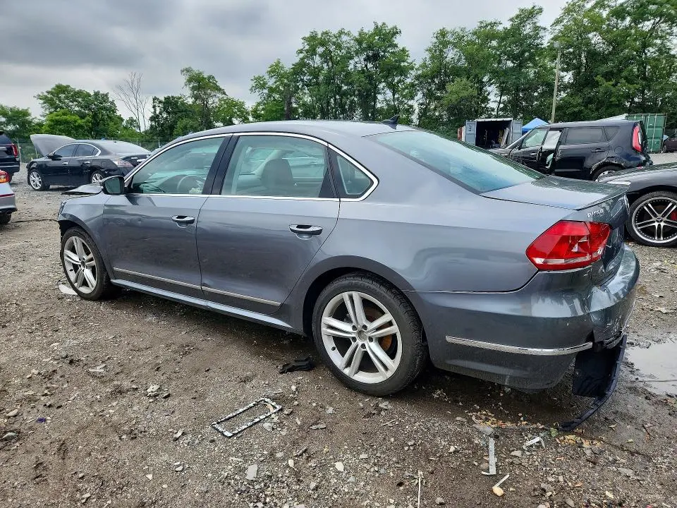 2015 VOLKSWAGEN PASSAT SEL  