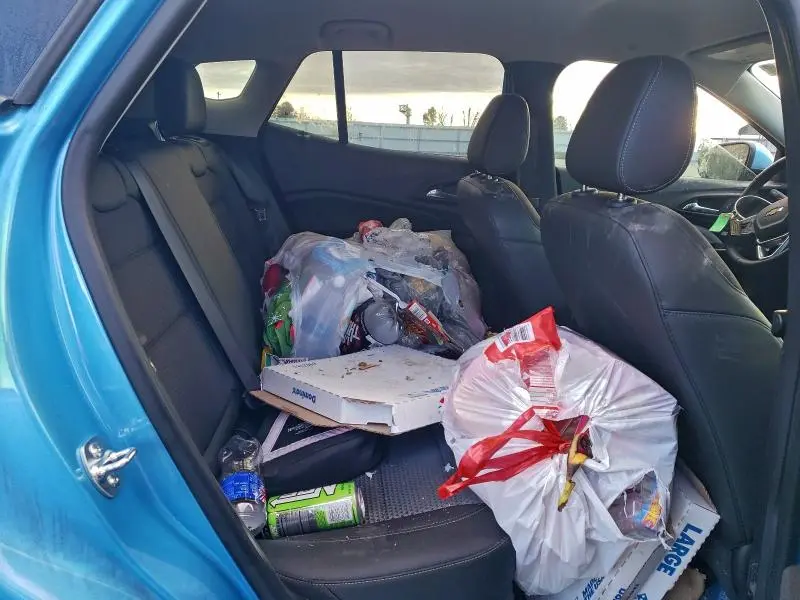 2025 CHEVROLET TRAX 1LT  