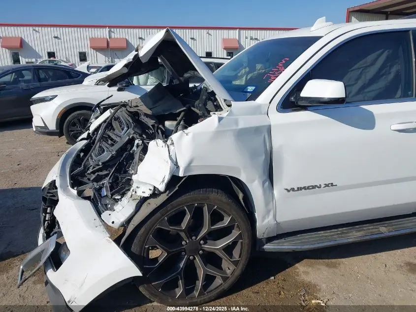2019 GMC YUKON XL SLT