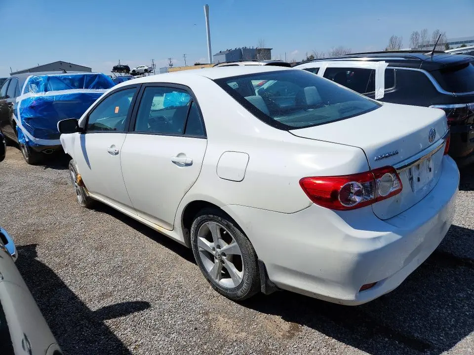 2011 TOYOTA COROLLA BASE  