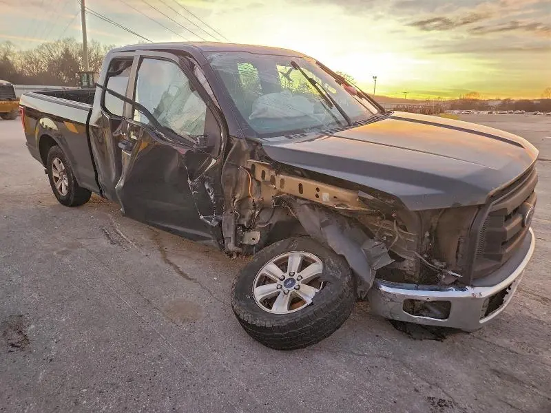 2015 FORD F150 SUPER CAB  