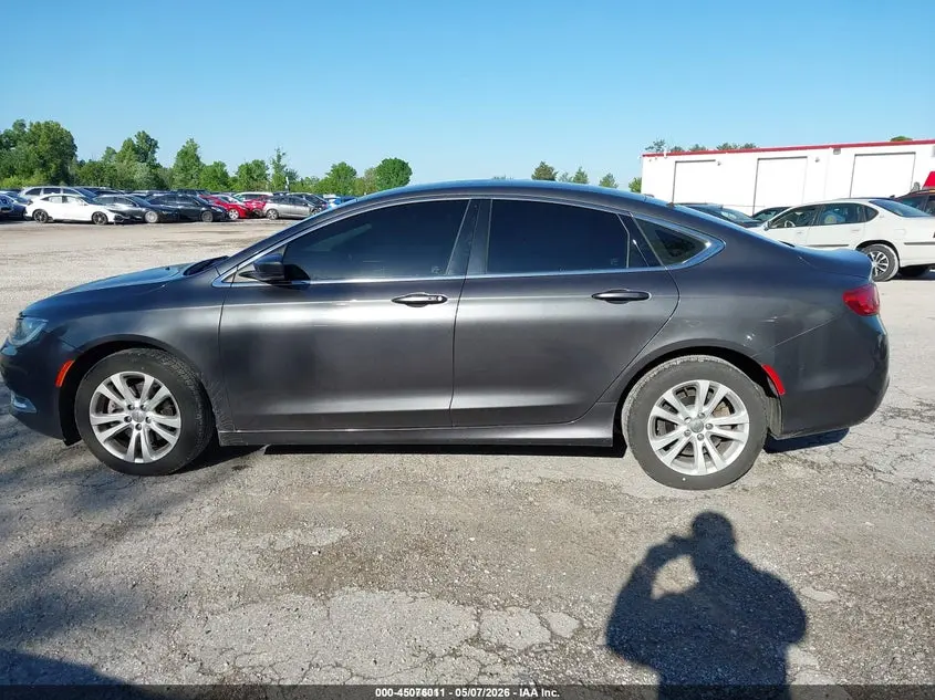2016 CHRYSLER 200 LIMITED