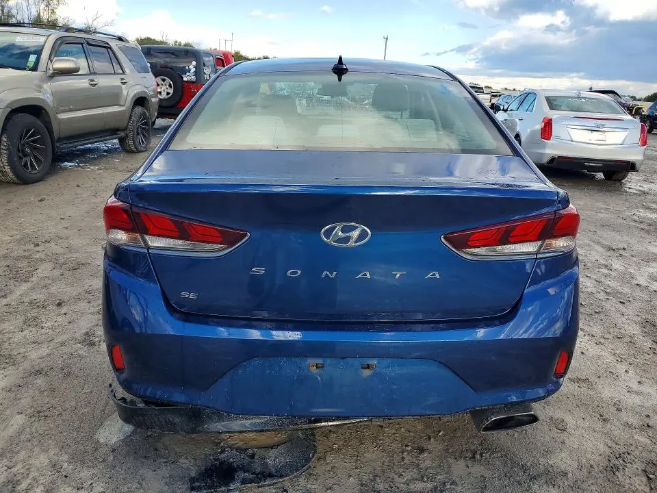 2018 HYUNDAI SONATA SE  