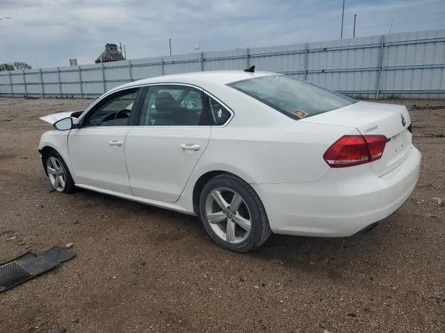2012 VOLKSWAGEN PASSAT SE  
