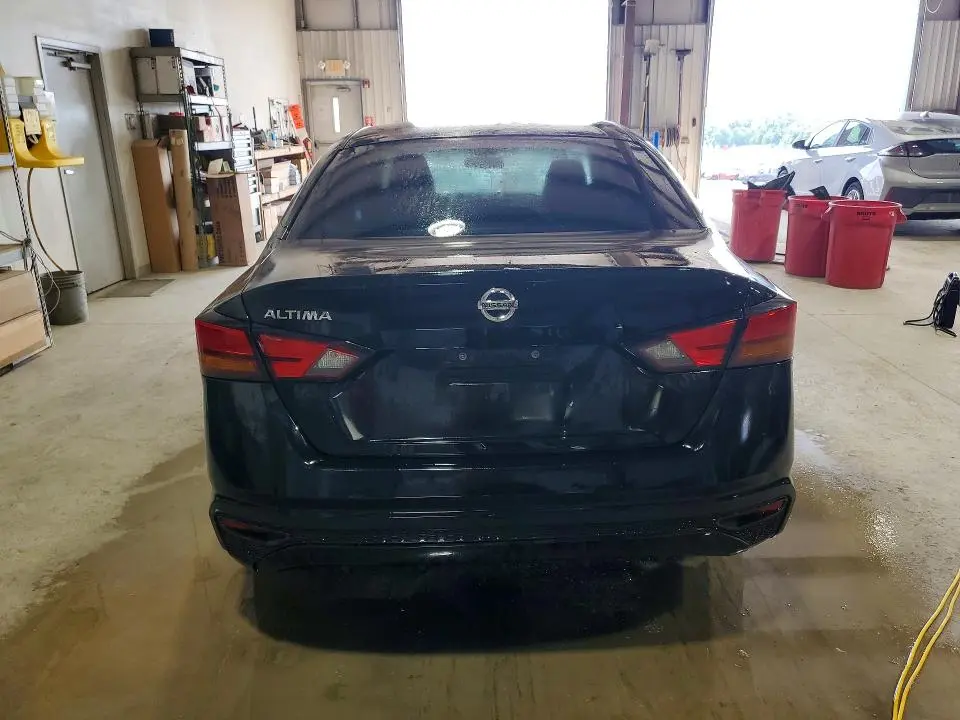 2021 NISSAN ALTIMA S  