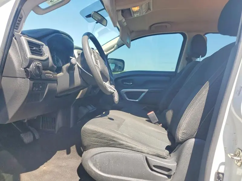 2017 NISSAN TITAN S  