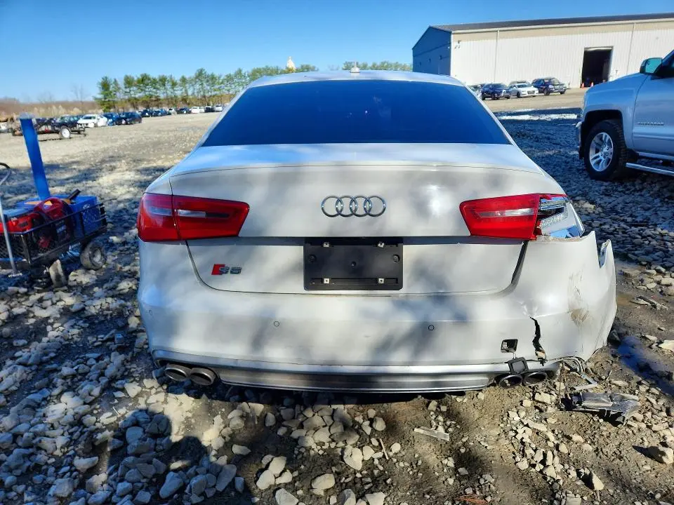 2013 AUDI S6   