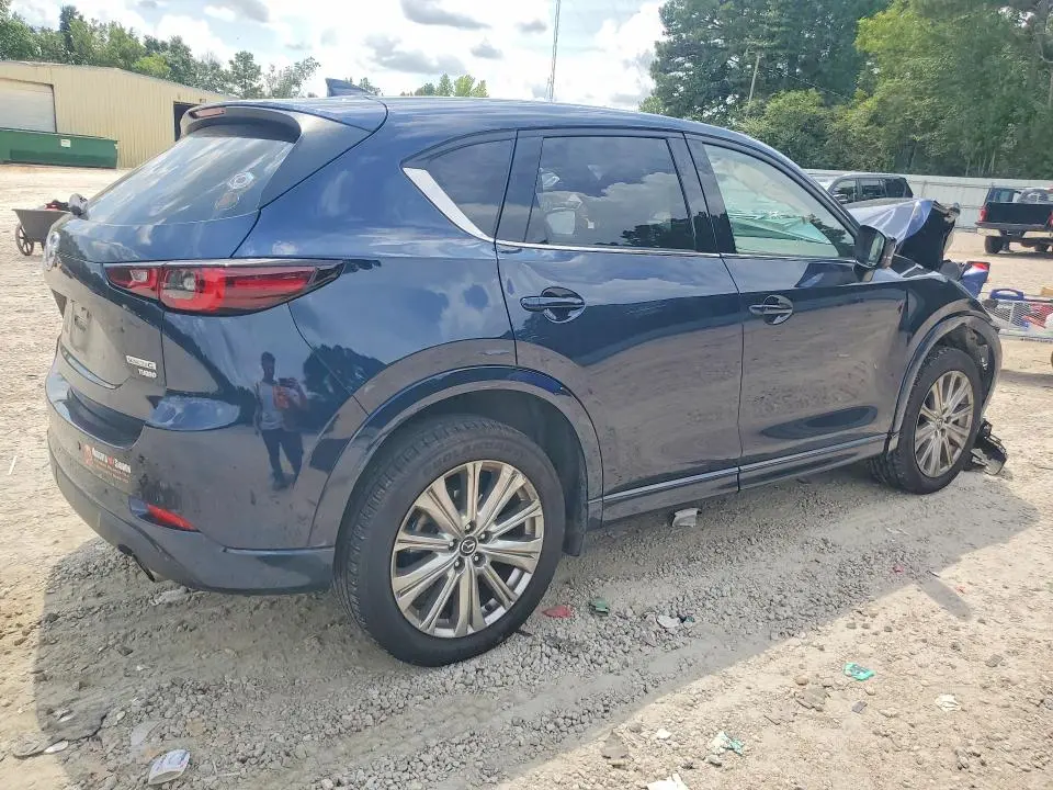 2023 MAZDA CX-5 SIGNATURE  
