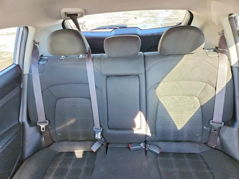 2011 KIA SPORTAGE LX  