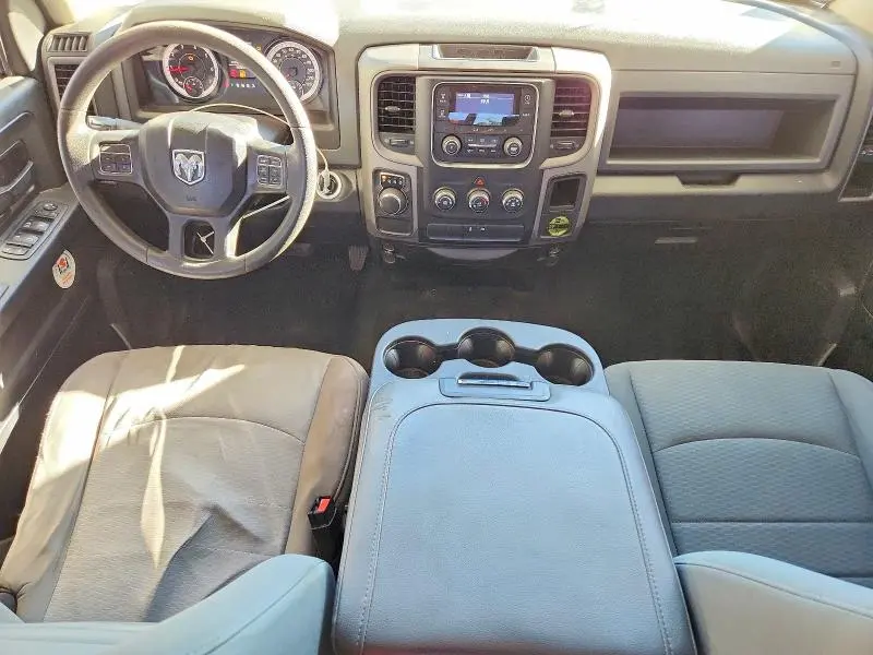 2016 RAM 1500 ST  