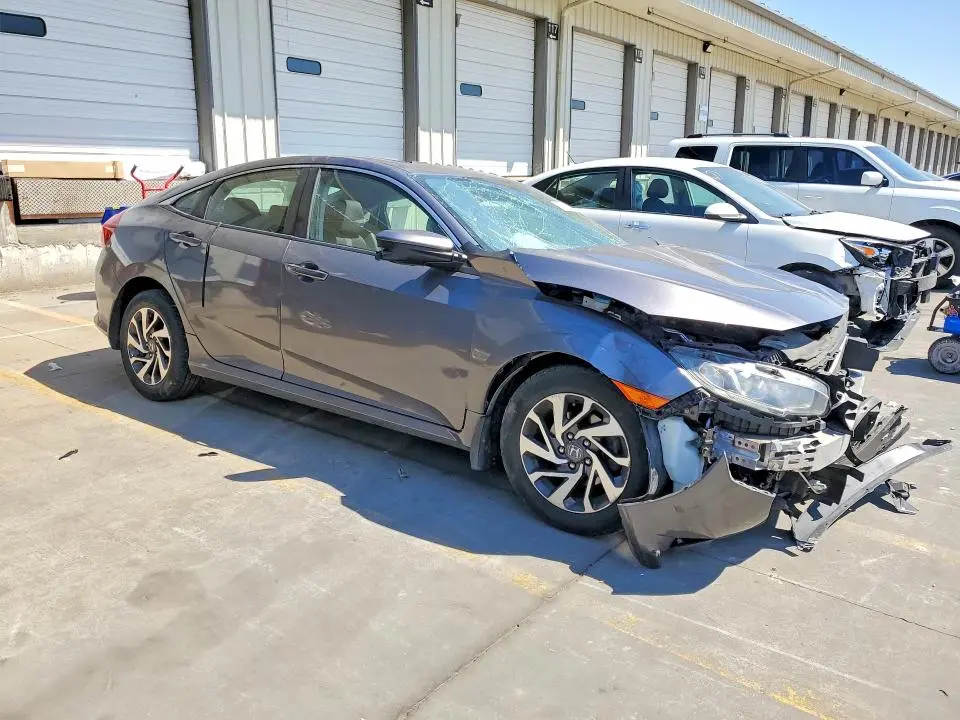 2018 HONDA CIVIC EX  