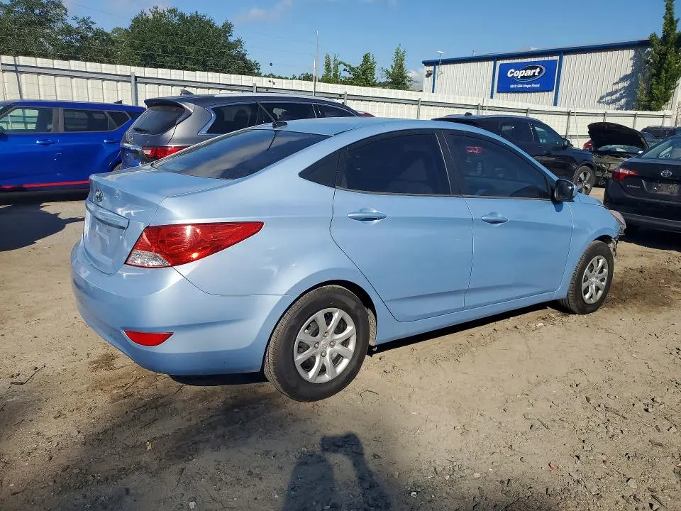 2012 HYUNDAI ACCENT GLS  