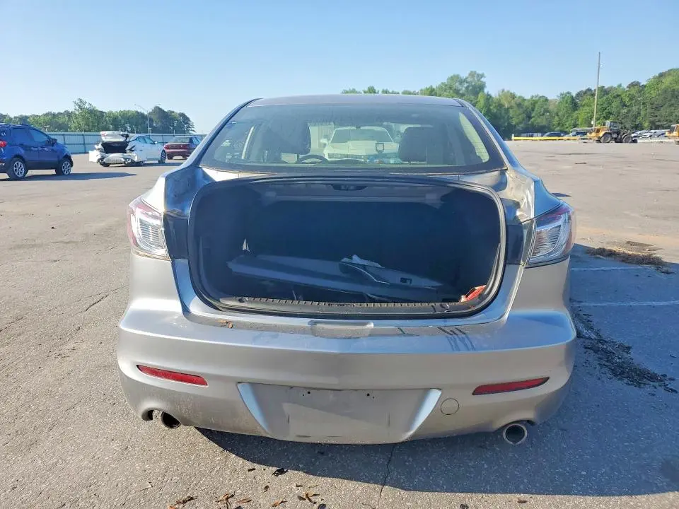 2012 MAZDA 3 S  
