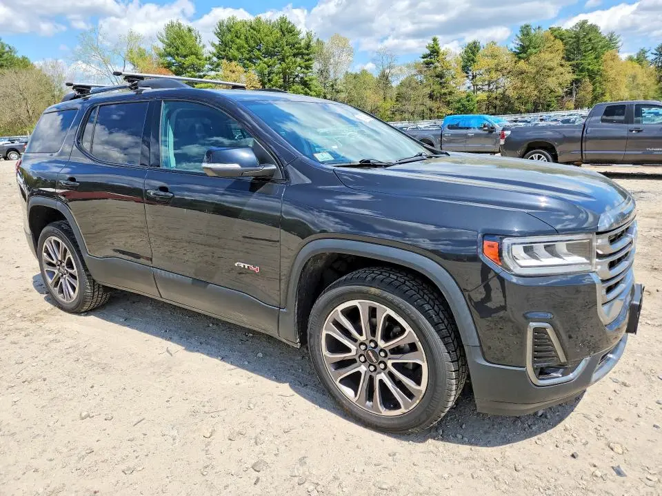 2020 GMC ACADIA AT4  