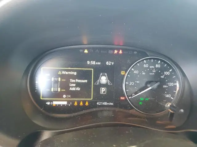 2021 NISSAN KICKS SR  