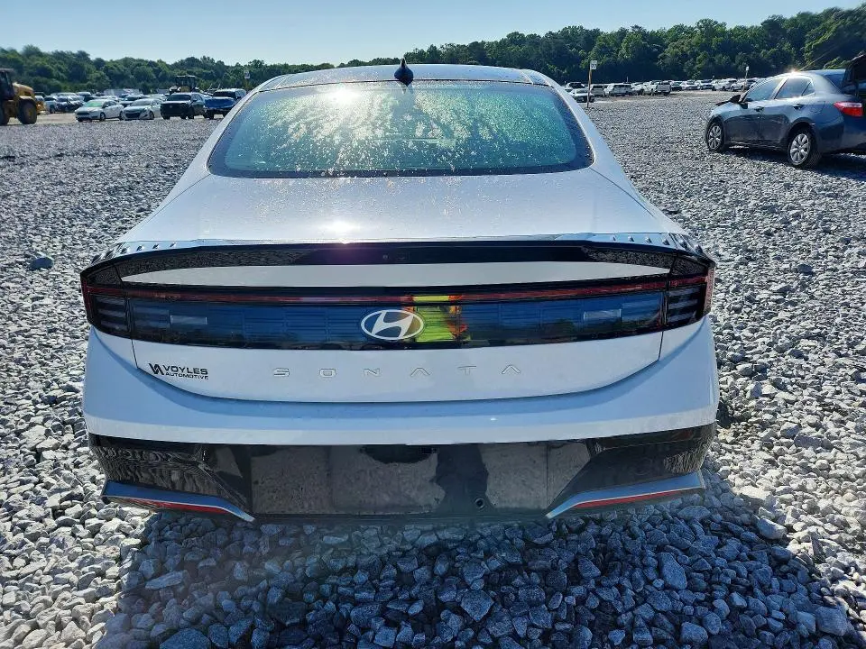 2024 HYUNDAI SONATA SEL  