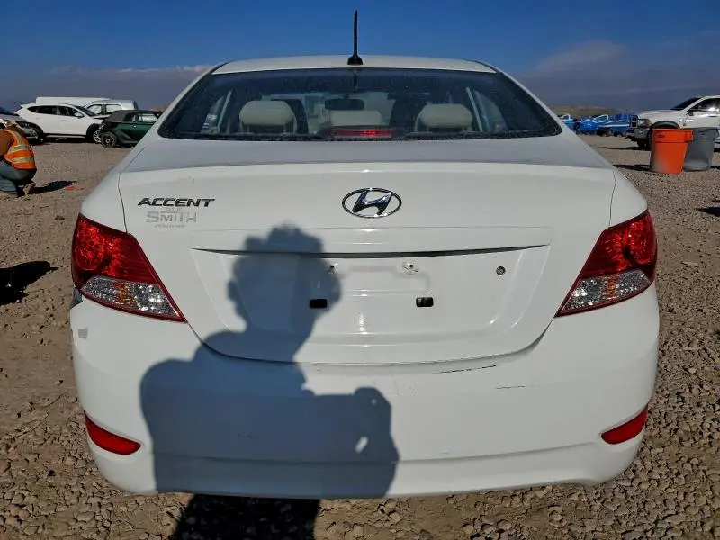 2013 HYUNDAI ACCENT GLS  