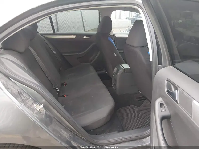 2016 VOLKSWAGEN JETTA 1.4T SE