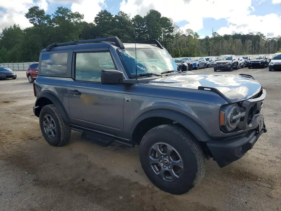 2023 FORD BRONCO BASE  