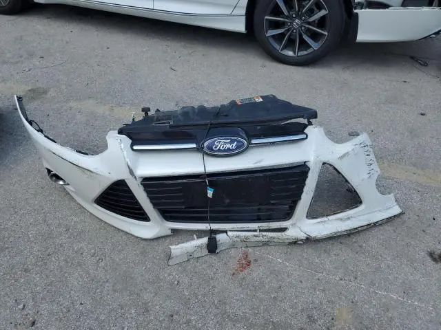 2014 FORD FOCUS TITANIUM  