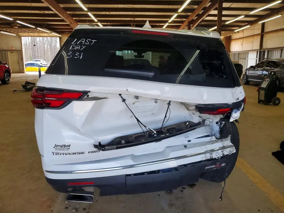2023 CHEVROLET TRAVERSE PREMIER  