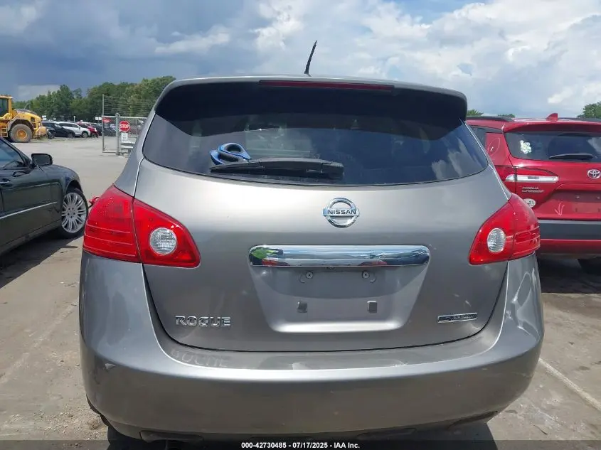 2013 NISSAN ROGUE S