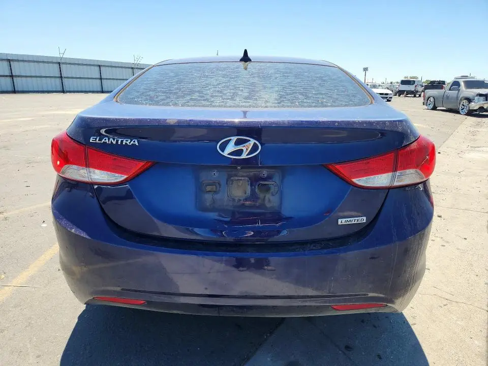 2013 HYUNDAI ELANTRA LIMITED  