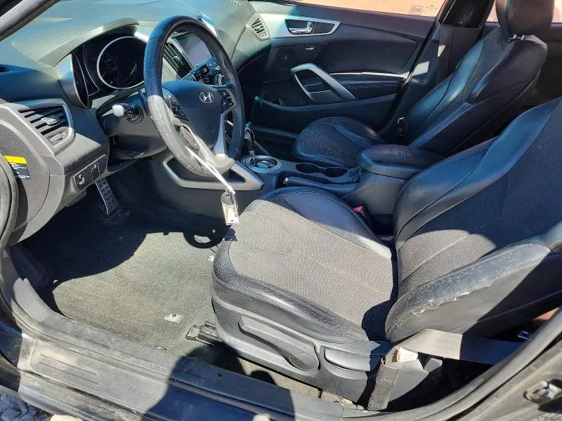 2012 HYUNDAI VELOSTER BASE  