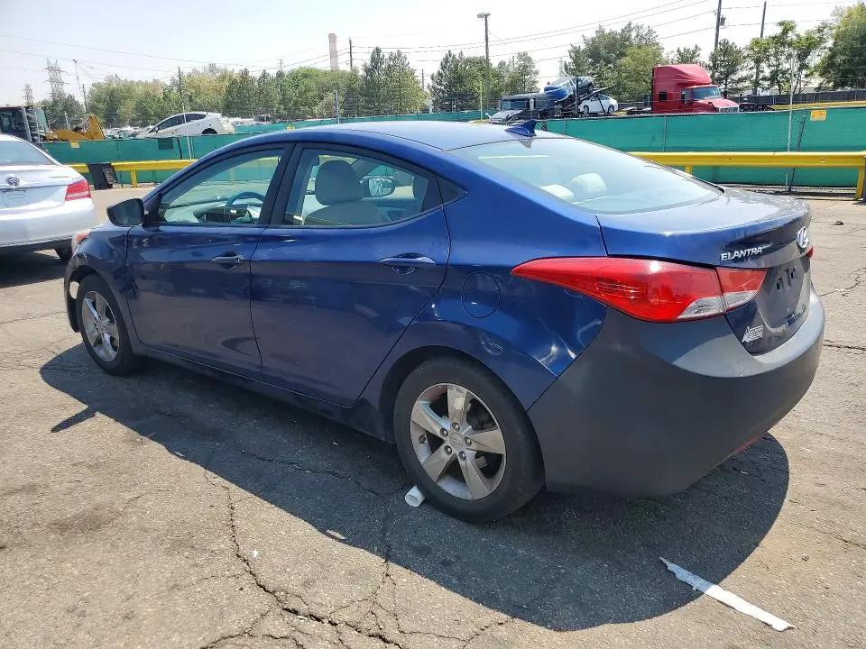2013 HYUNDAI ELANTRA GLS  