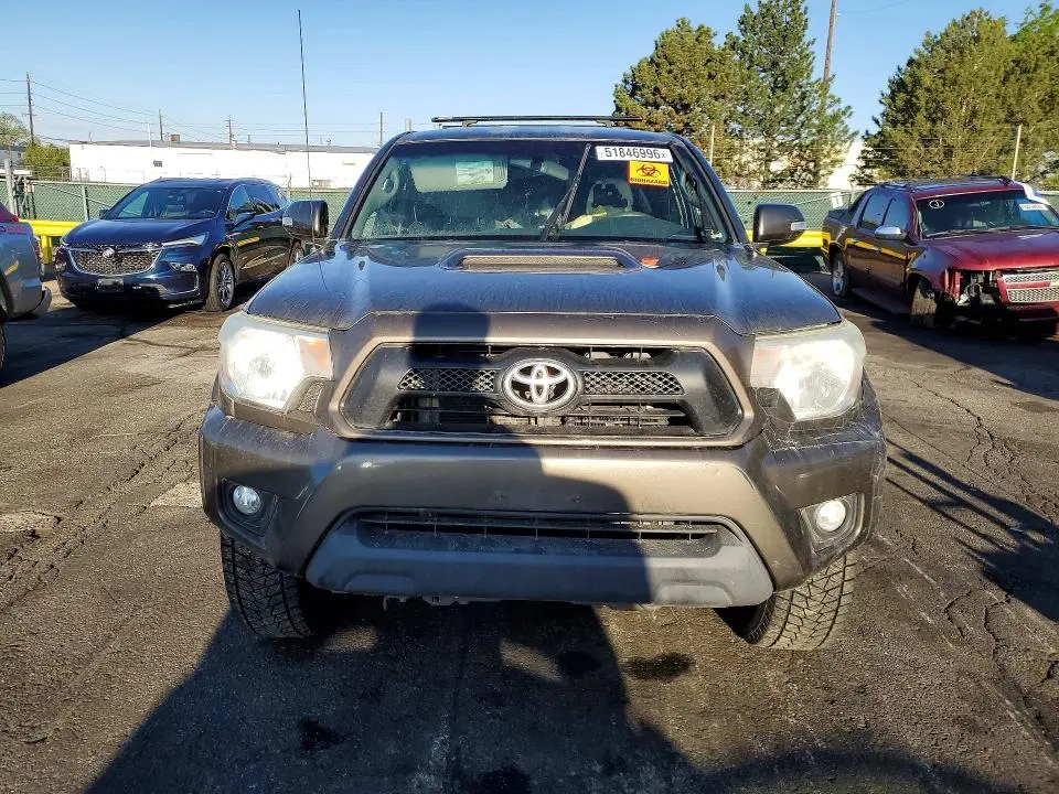 2015 TOYOTA TACOMA V6  