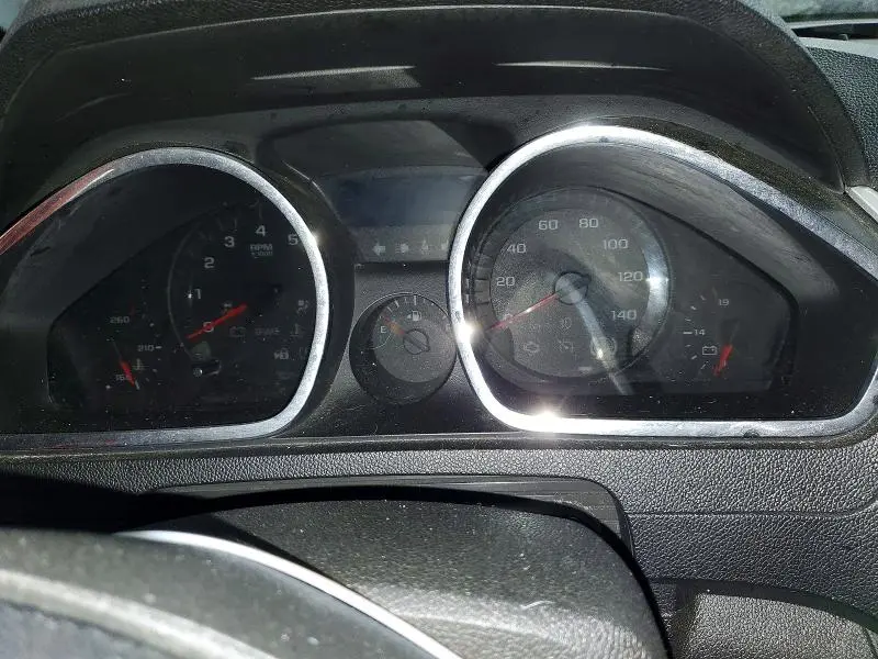 2011 CHEVROLET TRAVERSE LT  