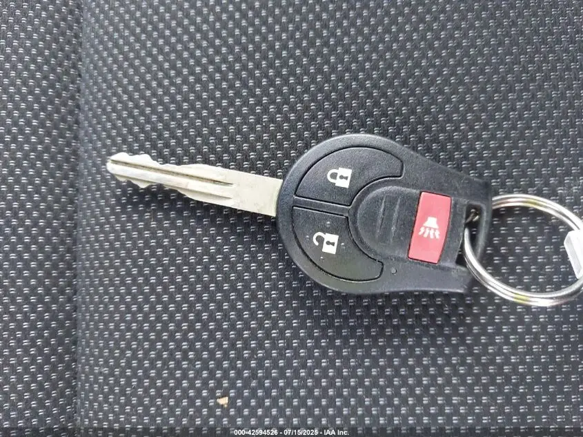 2014 NISSAN JUKE S
