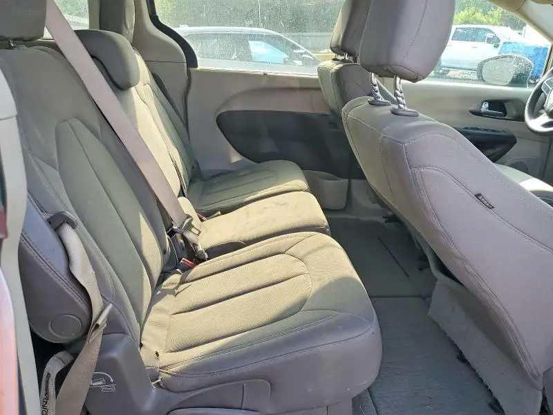 2017 CHRYSLER PACIFICA TOURING L  