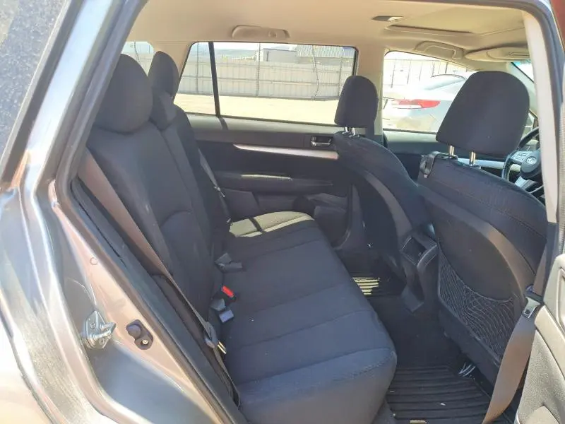 2011 SUBARU OUTBACK 2.5I PREMIUM  