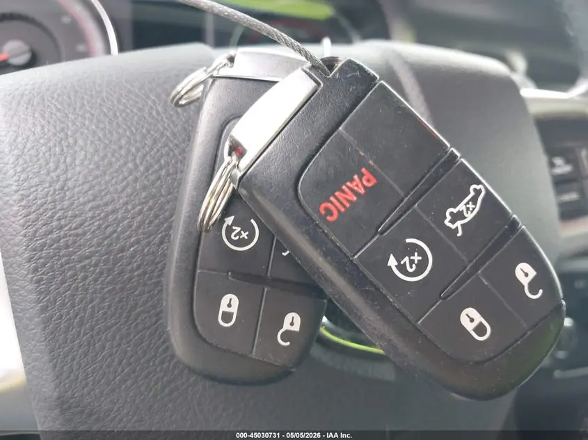 2014 DODGE CHARGER SXT