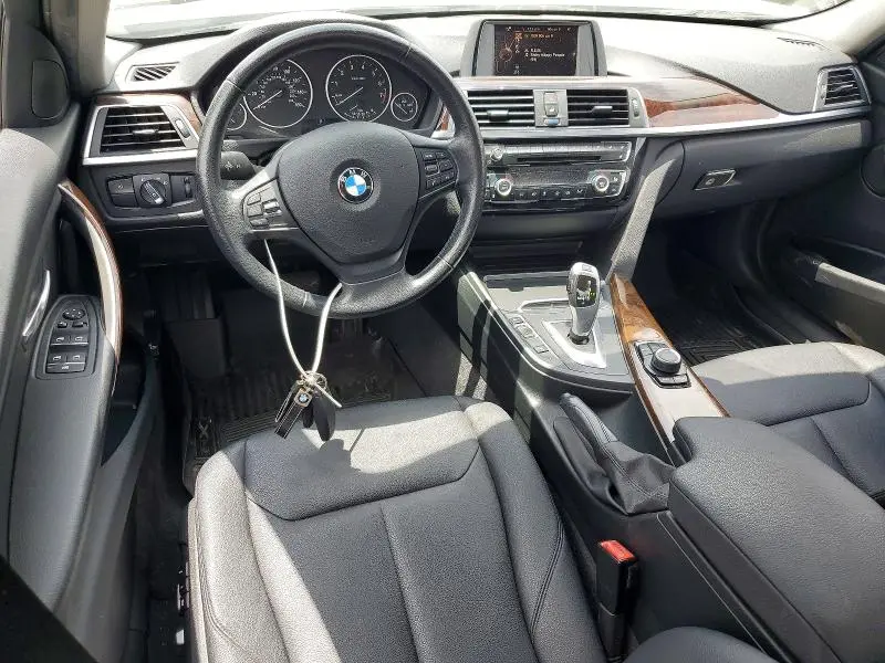 2016 BMW 320 XI  