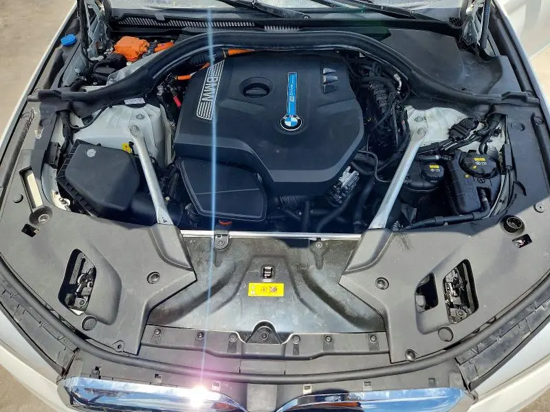 2018 BMW 530E   