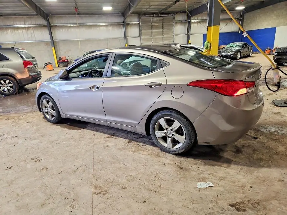 2012 HYUNDAI ELANTRA GLS  