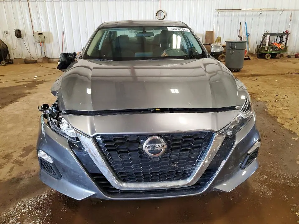 2019 NISSAN ALTIMA S  