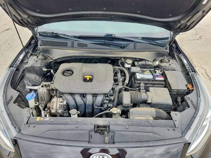 2021 KIA FORTE GT LINE  