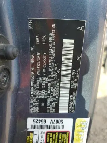 2014 TOYOTA SIENNA LE  