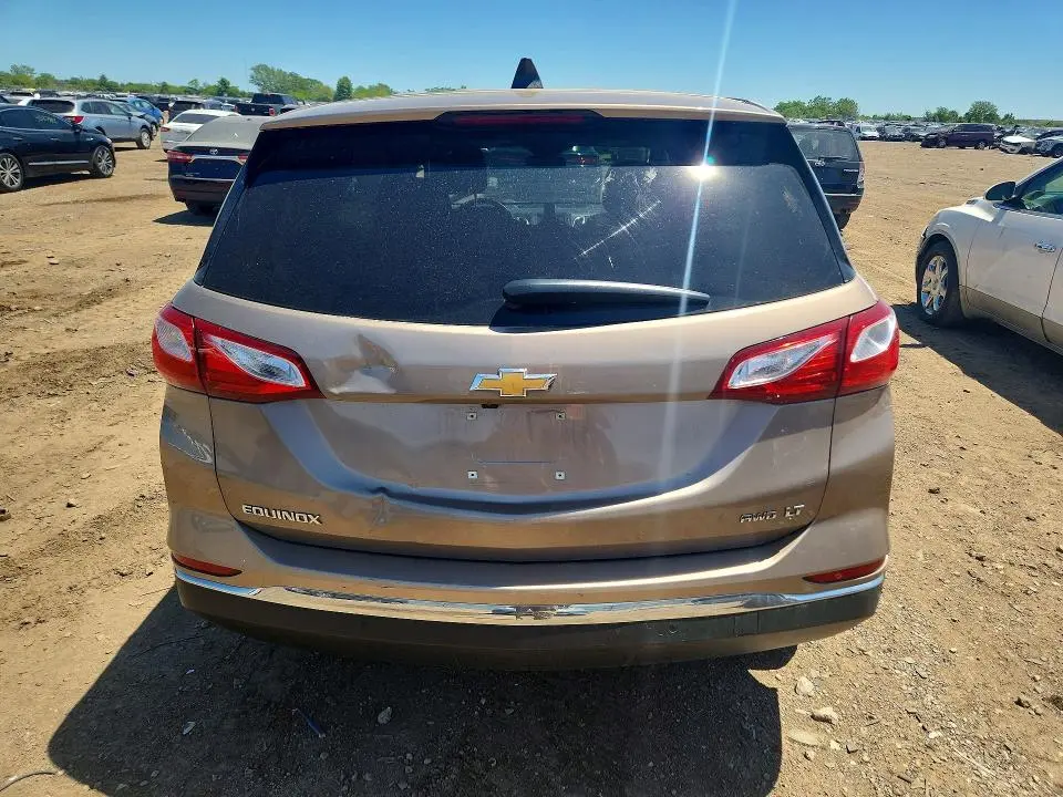 2018 CHEVROLET EQUINOX LT  