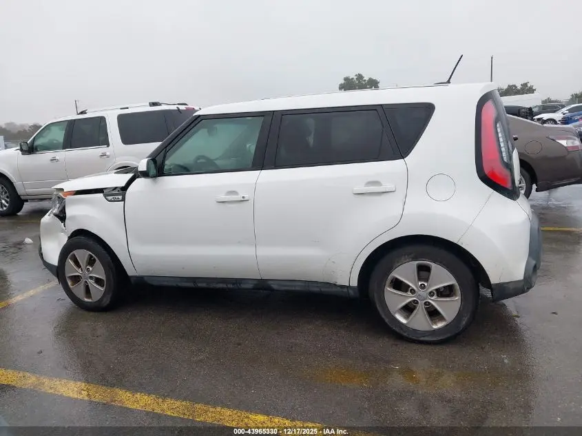 2016 KIA SOUL  