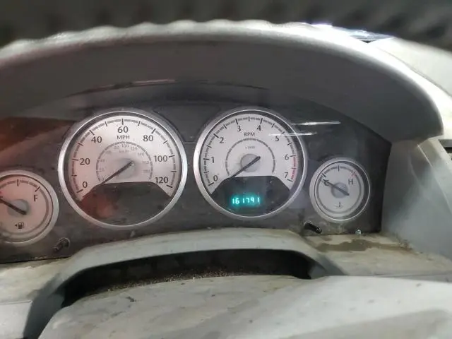 2010 CHRYSLER TOWN & COUNTRY TOURING  